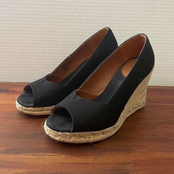 Peep-Toe Espadrille Platform Wedge Sandals Black Canvas & Jute | Sonoma Footwear - Picture 6 of 16